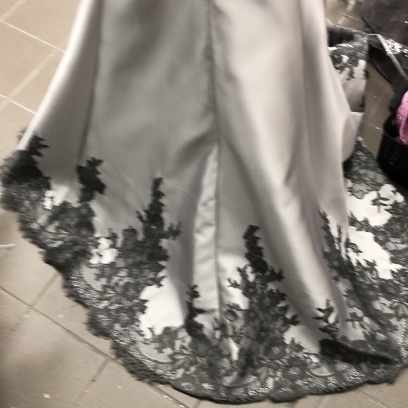 Elegant long evening dress - Picture 7 of 7